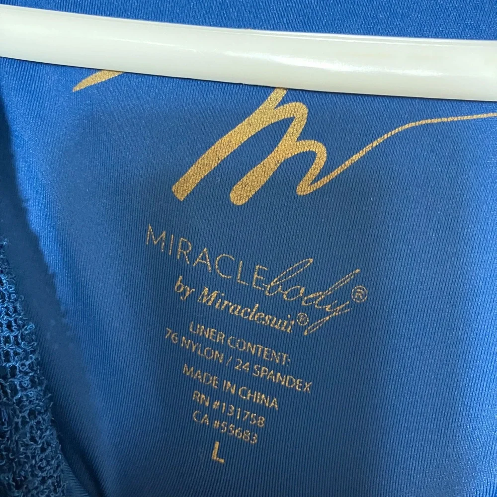 Miracle Body‎ By Miraclesuit Tunic Top Sz Large Blue Lace Kind Sleeve Slimming